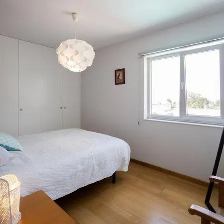 Casa Con Piscina En *