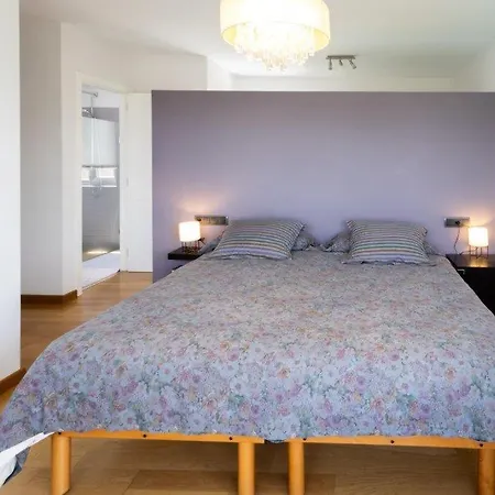Casa Con Piscina En Nyaraló